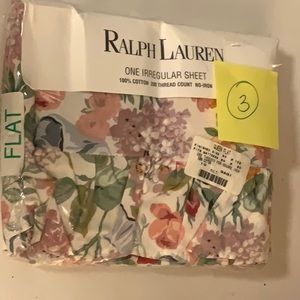Ralph Lauren - “ Allison” Cottage Rose Floral Queen size irregular sheet…